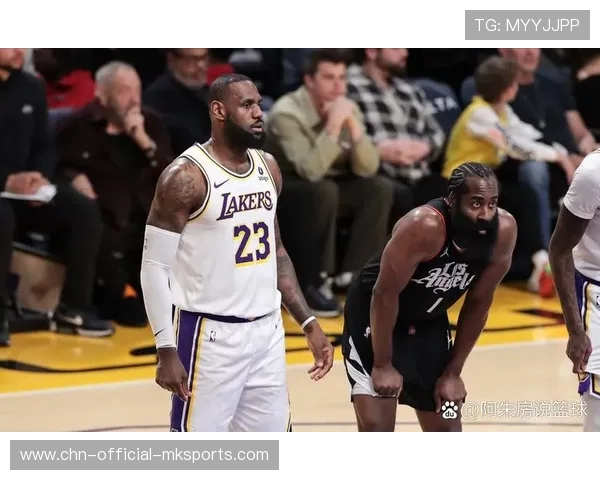 湖人队在伤病困扰下仍奋勇前行，湖人队在伤病困扰下仍奋勇前行英语