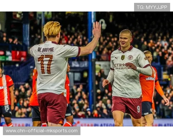 曼城德布劳内助攻哈兰德帽子戏法，曼城谈德布劳伤势